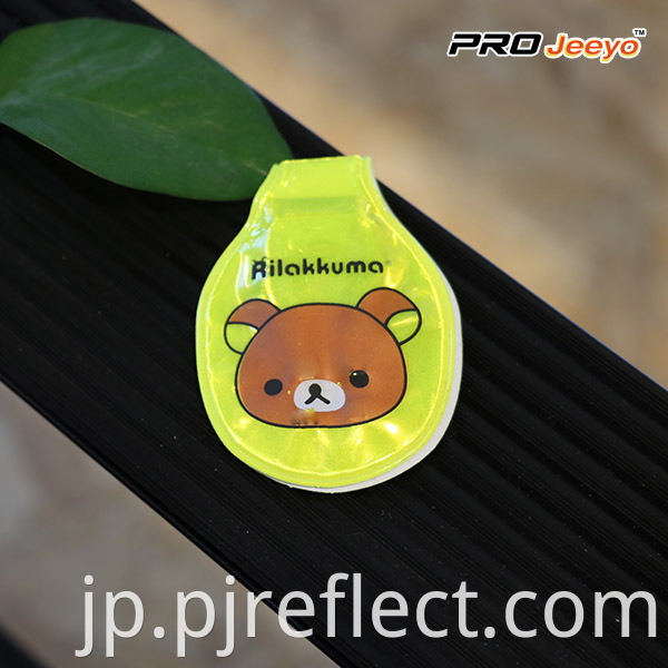 Reflective Fluo Yellow Bear Led Light Magnetic ClipCJ-PVC008